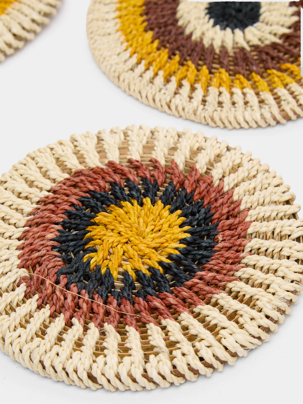 CasaLatina Amazonia Handwoven Iraca Palm Coasters (Set of 6)