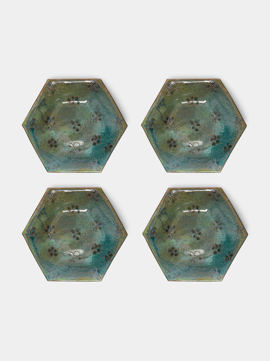 Anut Cairo Daisy Hand-Painted Ceramic Salad / Dessert Plates – 8in/20cm (Set of 4)