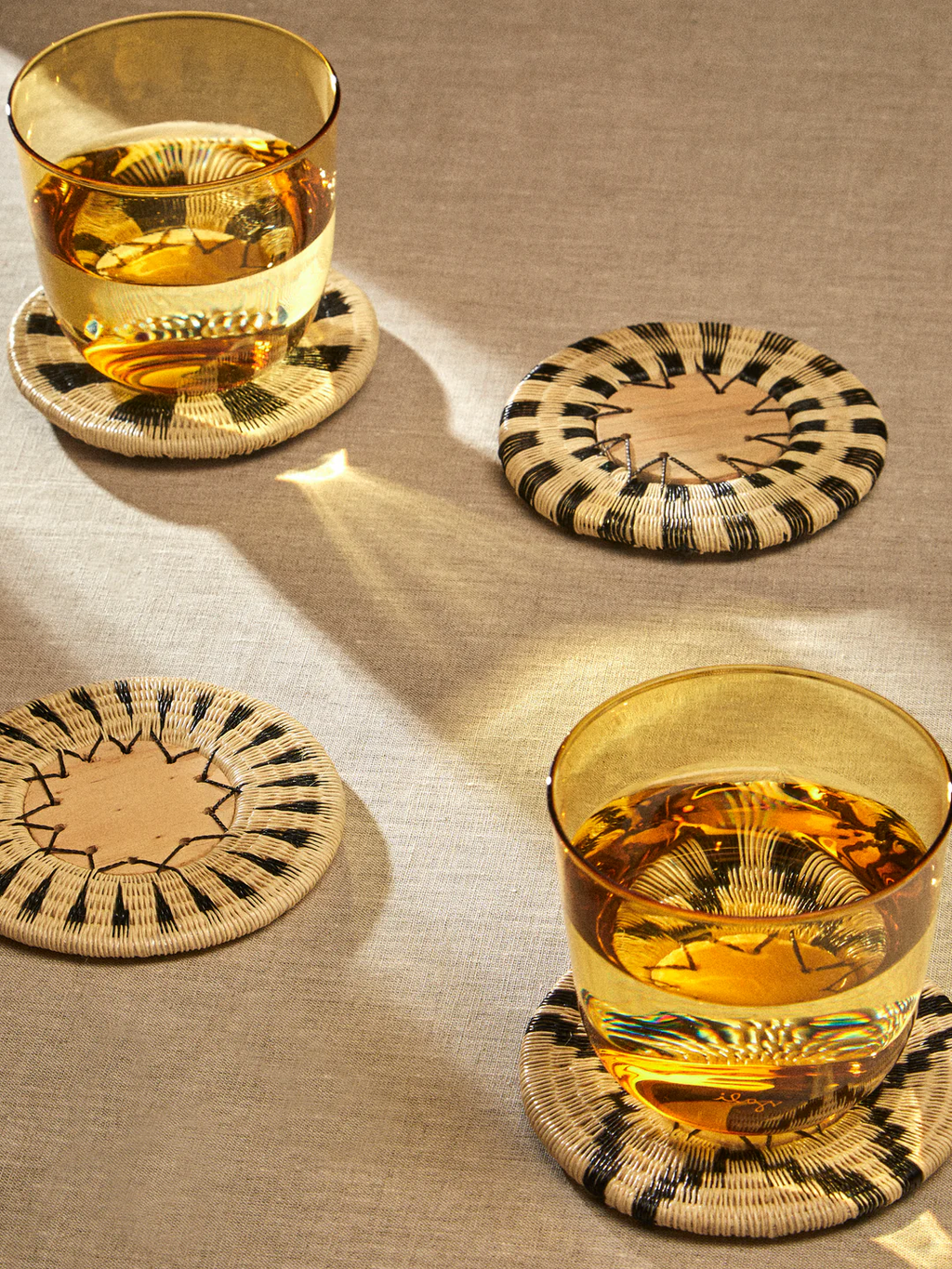 CasaLatina Pacifico Handwoven Werregue Palm Coasters (Set of 4)