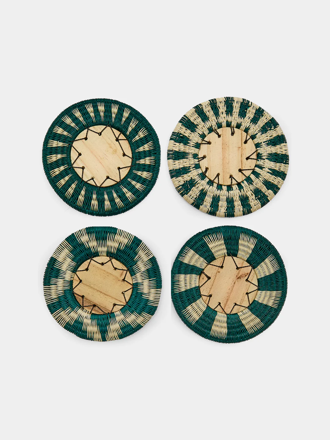 CasaLatina Pacifico Handwoven Werregue Palm Coasters (Set of 4)
