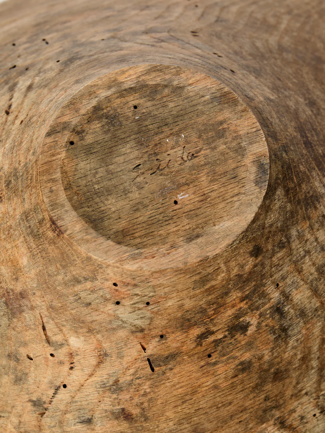 Iida Woodturning Hand-Turned Oak Earth-Finish Bowl