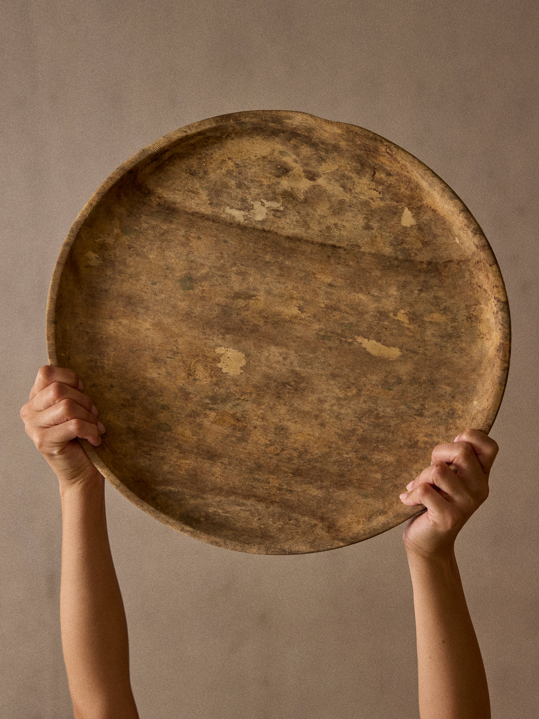 Iida Woodturning Hand-Turned Dogwood Earth-Finish Tray (15in/38cm)