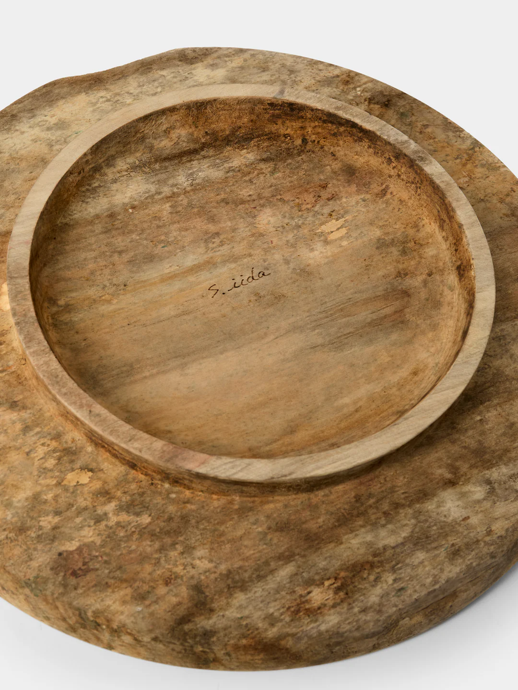 Iida Woodturning Hand-Turned Dogwood Earth-Finish Tray (15in/38cm)