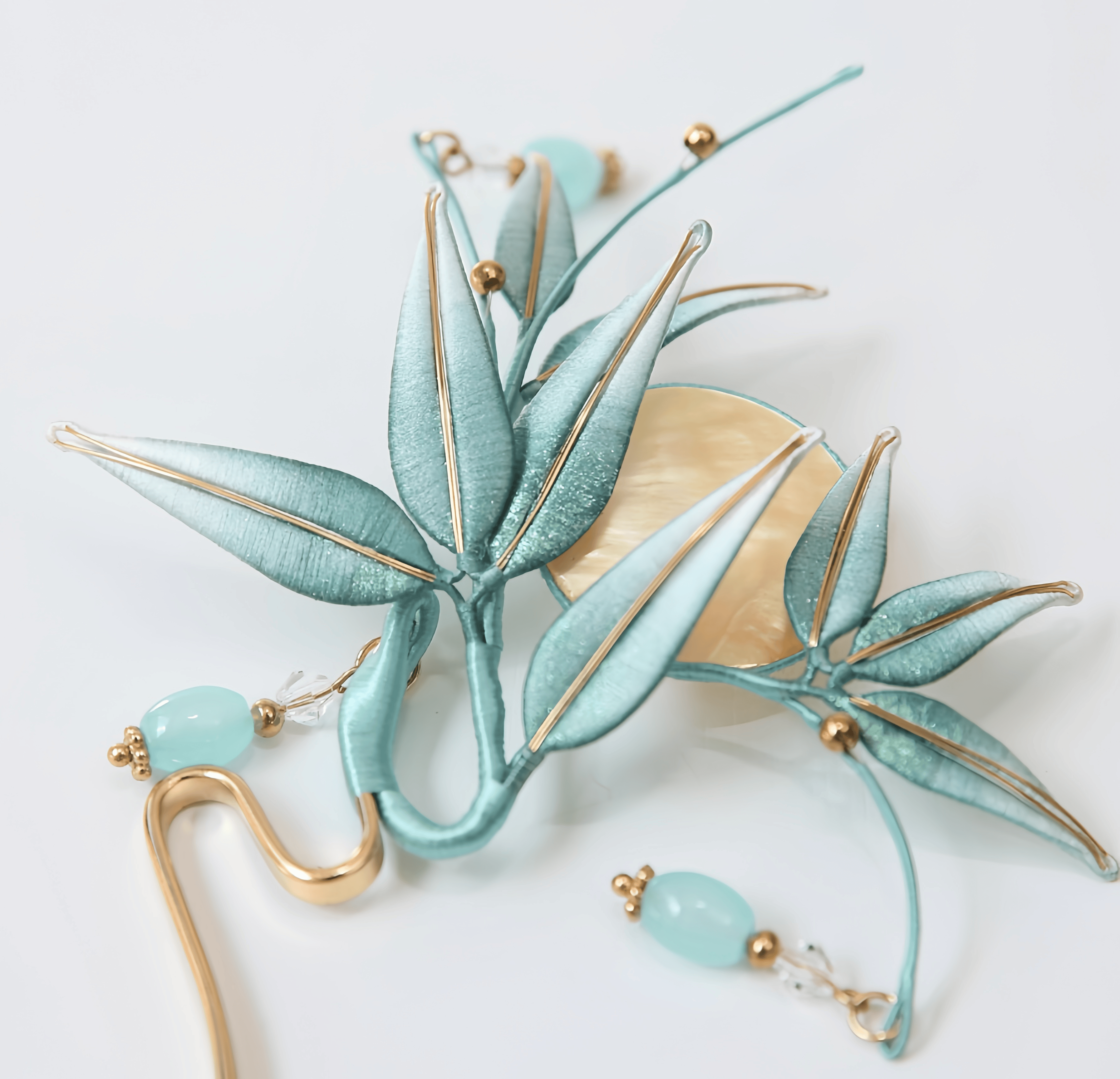 Handcrafted Heritage Bamboo Leaf Hair Stick