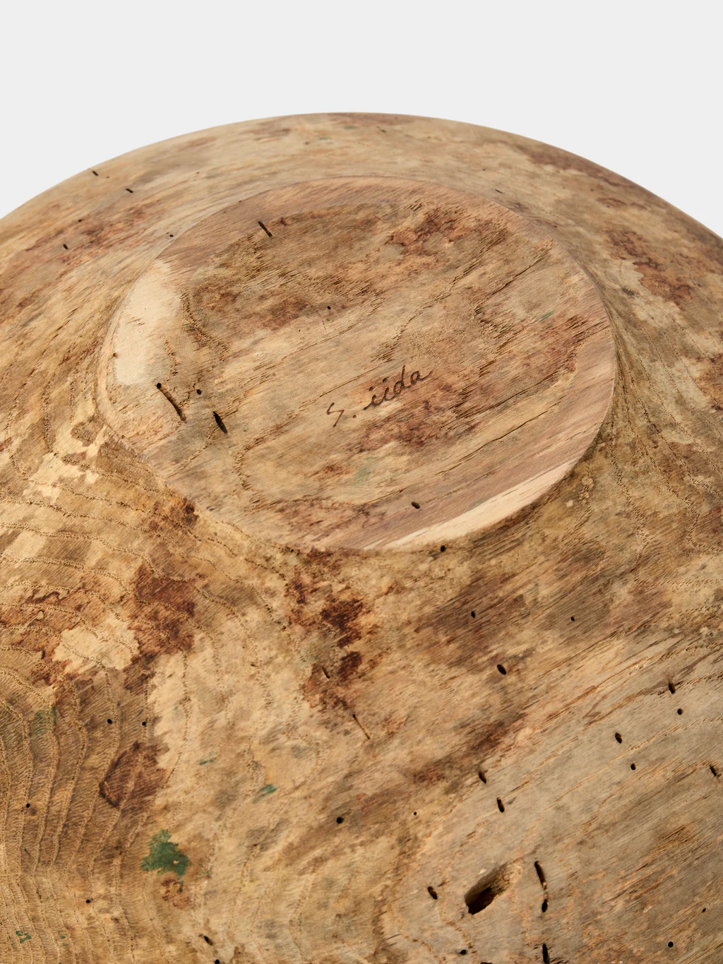 Iida Woodturning Hand-Turned Oak Earth-Finish Bowl