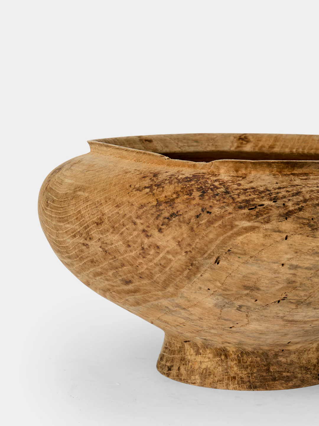 Iida Woodturning Hand-Turned Oak Earth-Finish Bowl