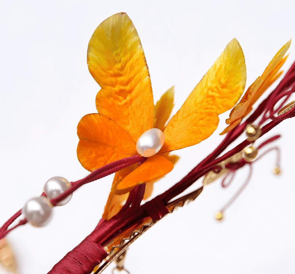 Handcrafted Heritage Maple Leaf Hair Clip