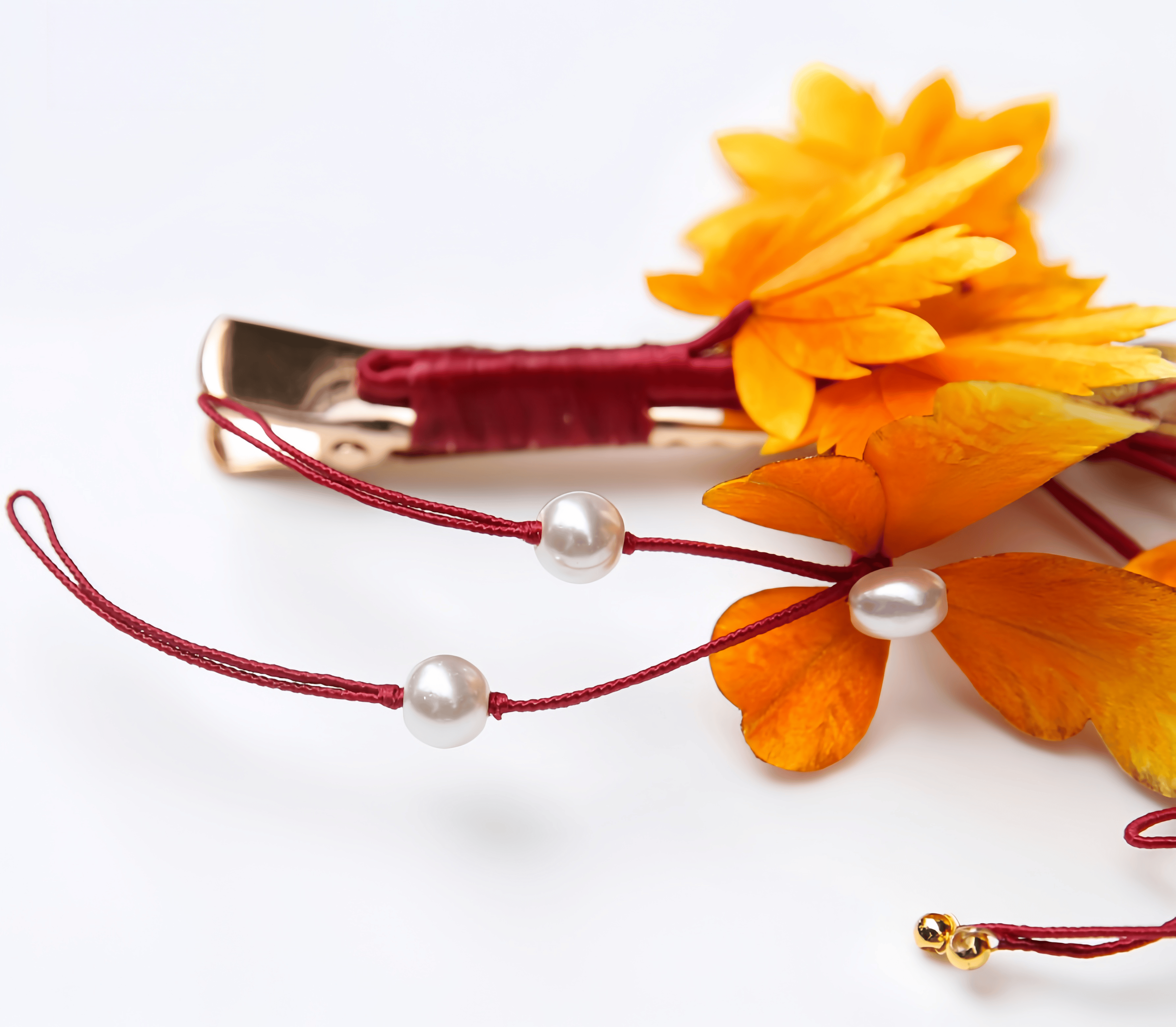 Handcrafted Heritage Maple Leaf Hair Clip