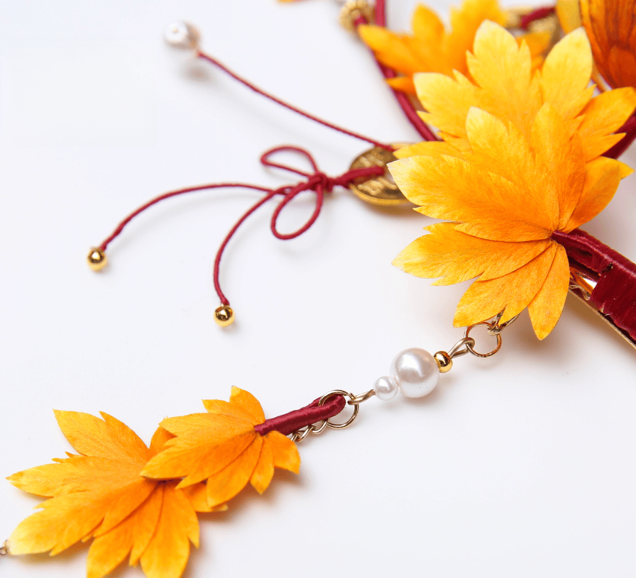 Handcrafted Heritage Maple Leaf Hair Clip