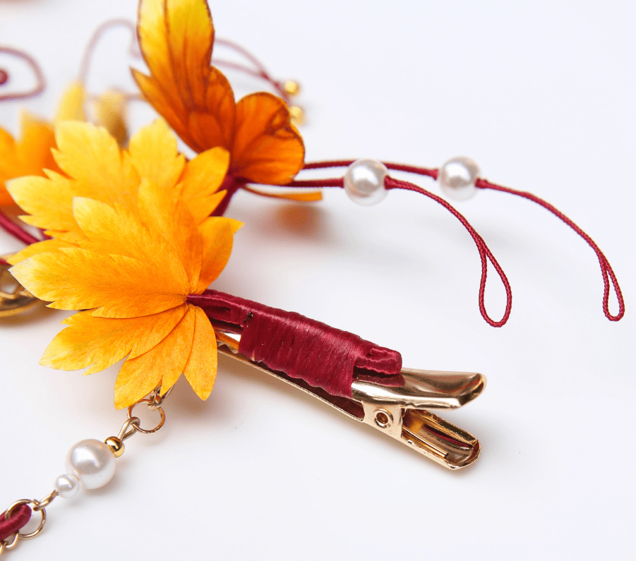 Handcrafted Heritage Maple Leaf Hair Clip