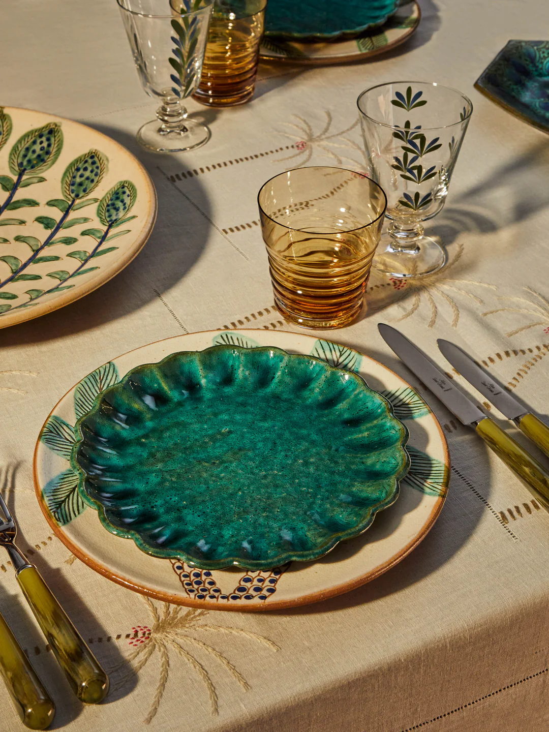 Anut Cairo Scallop Ceramic Salad / Dessert Plates – 8in/20cm (Set of 4)