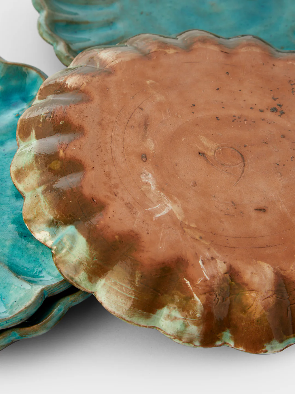 Anut Cairo Scallop Hand-Painted Ceramic Salad / Dessert Plates – 8in/20cm (Set of 4)