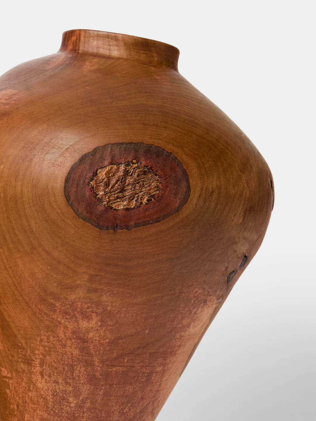 Iida Woodturning Hand-Turned Bayberry Oil-Finish Vase (13in/33cm)