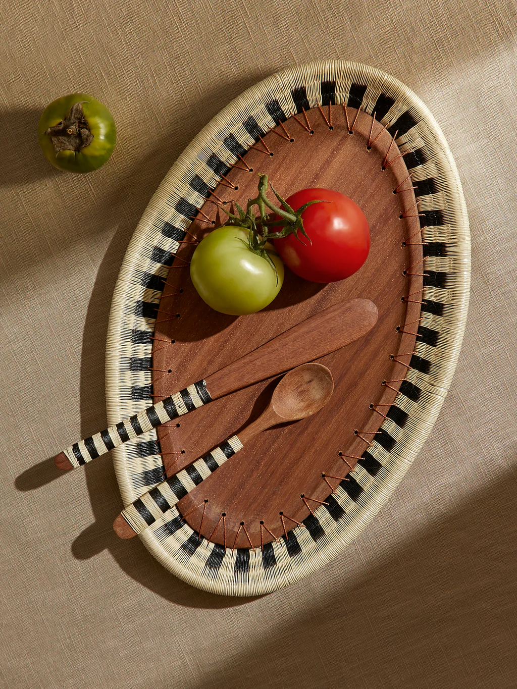 CasaLatina Pacifico Handwoven Werregue Palm and Wood Dish
