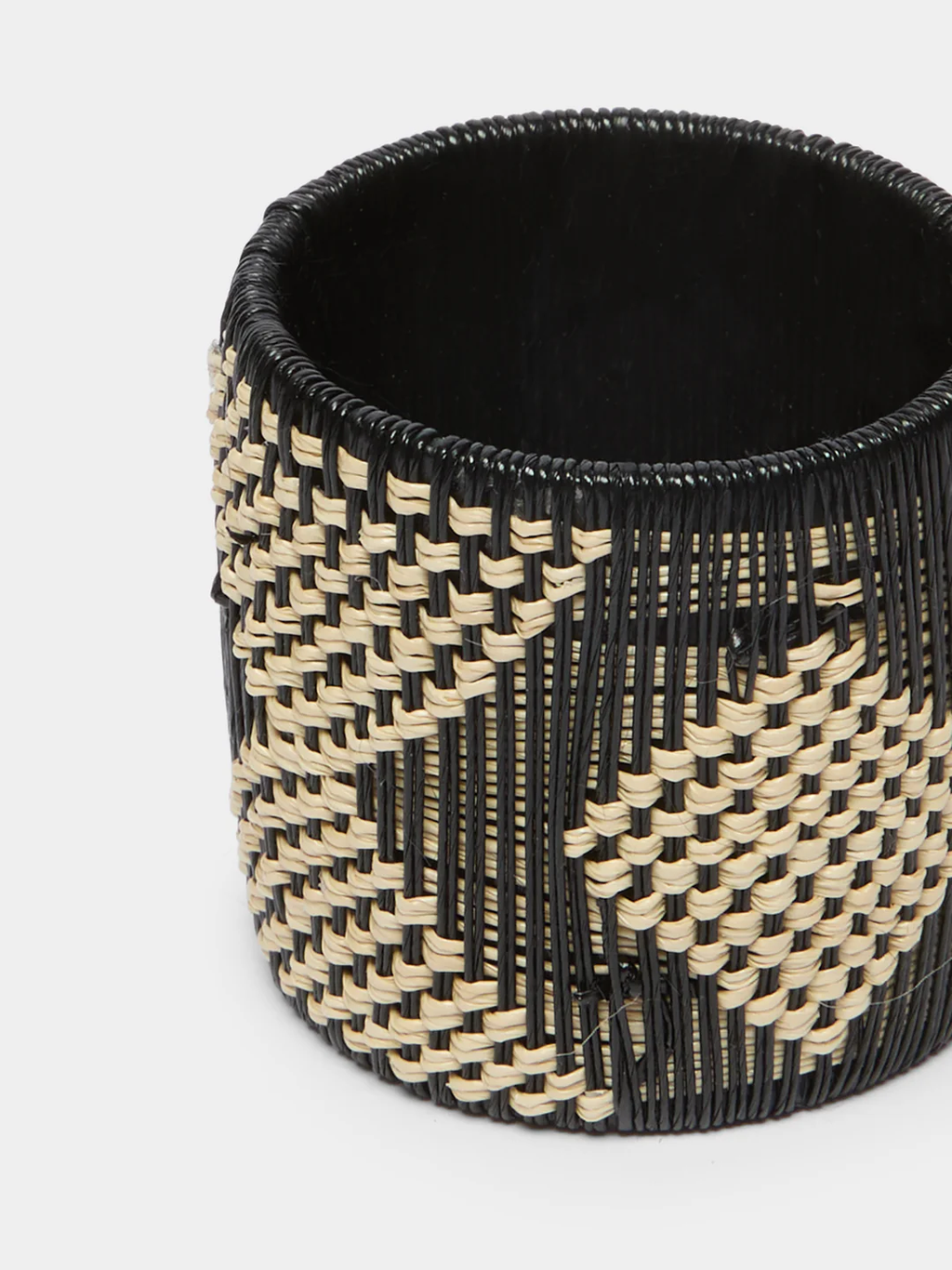 CasaLatina Pacifico Handwoven Werregue Palm Napkin Rings (Set of 4)